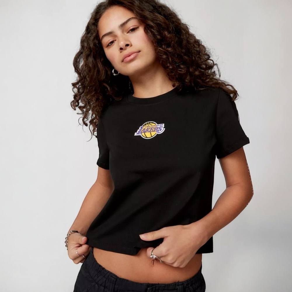 NBA Los Angeles Lakers Embroidered Baby Tee